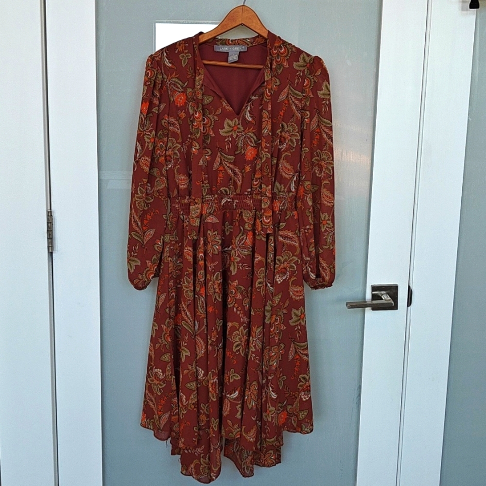 Lark + Grey Flowy Dress size S
